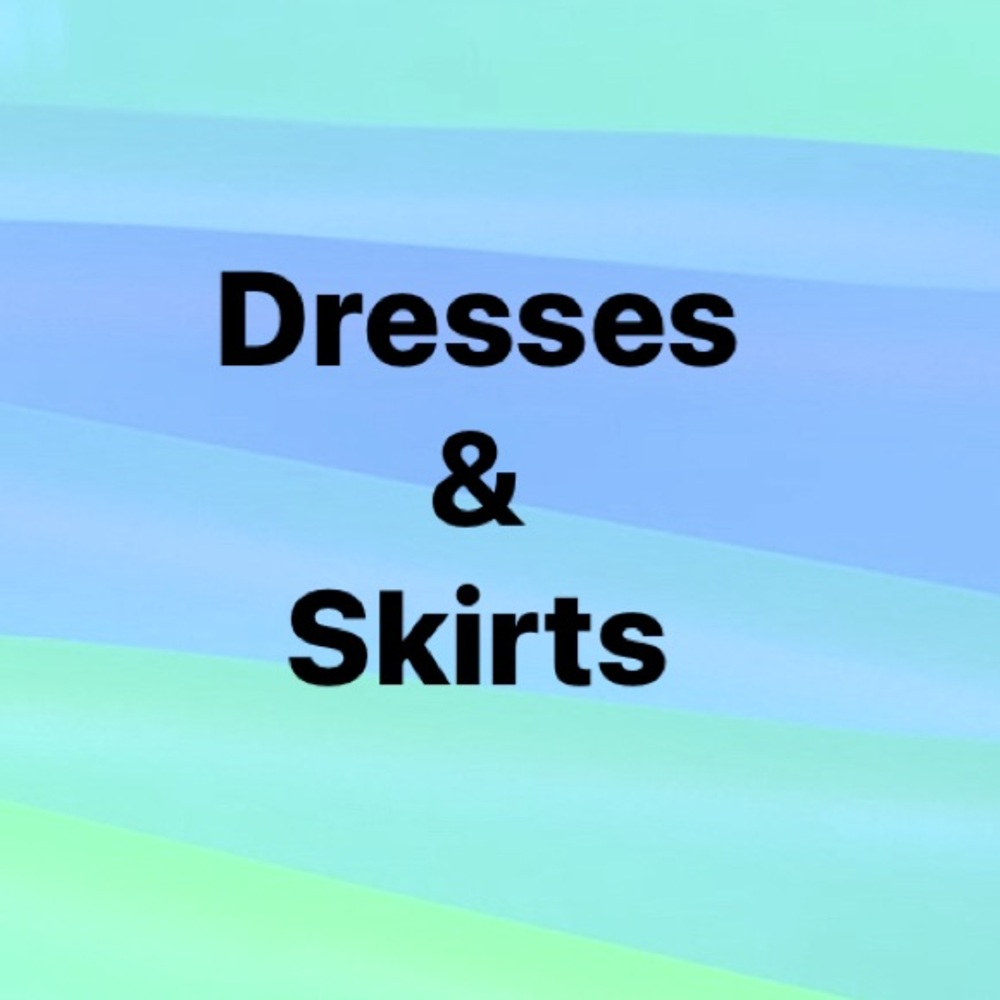 Welcome to my closet. Thanks for stopping by! Offers are welcomed!